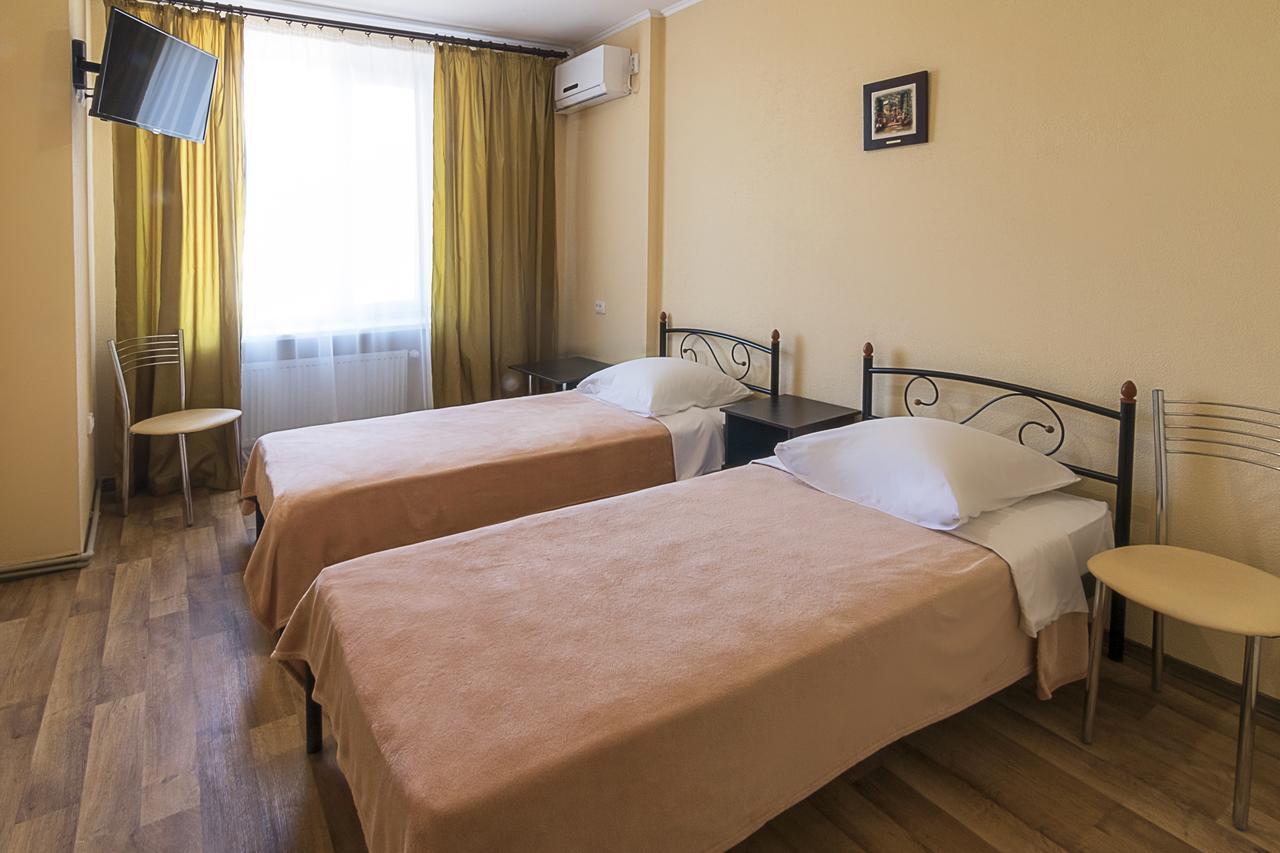 Centralny Hotel Kryvyj Rih Pokoj fotografie